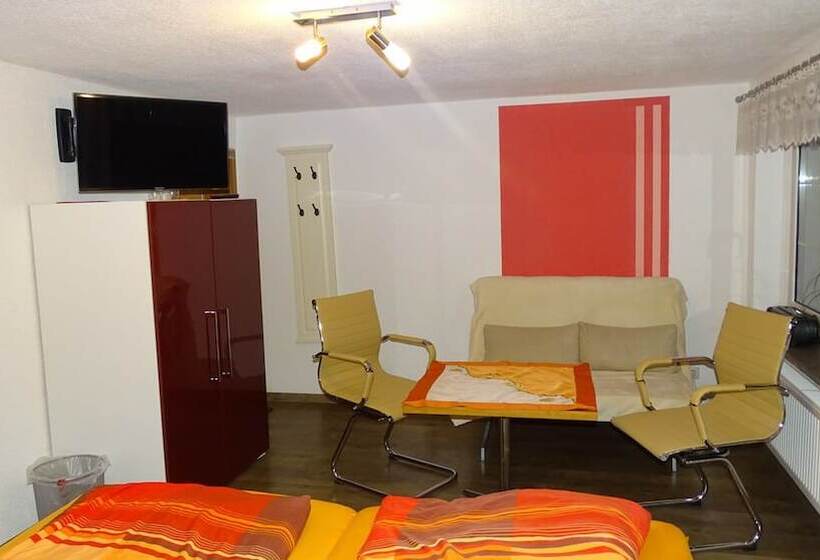 ユースホステル Gästezimmer & Ferienwohnung Berge