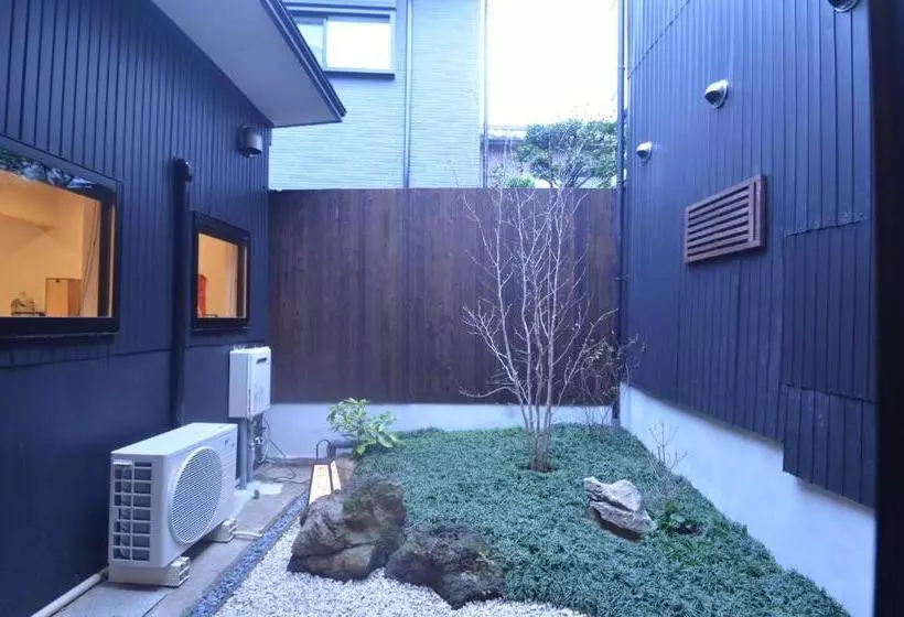 Retkeilymaja Hatago Zen