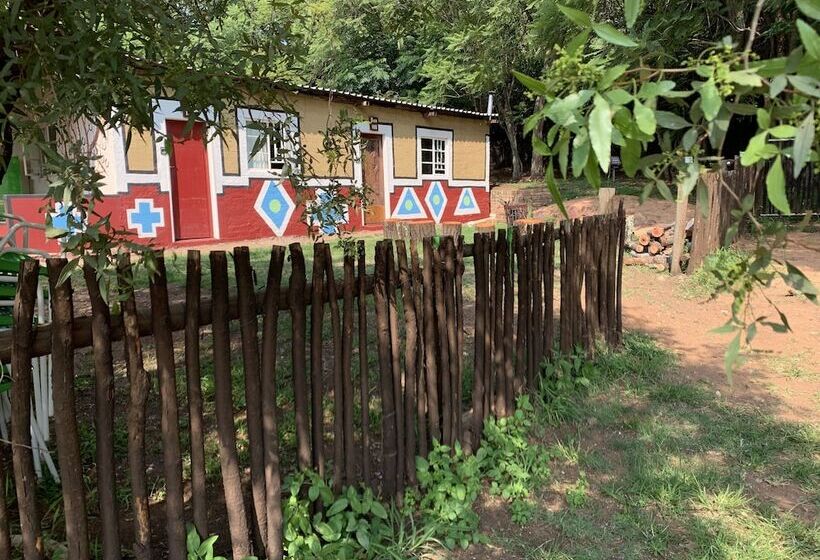 Herberge Lion S Den Backpackers