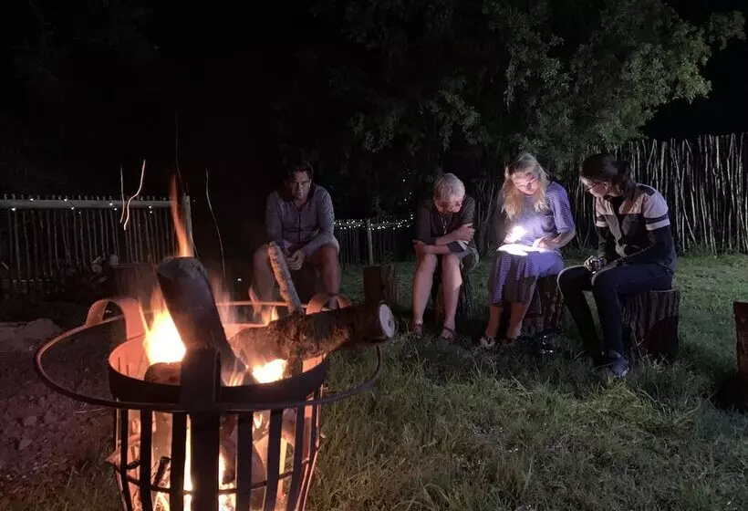 Retkeilymaja Lion S Den Backpackers