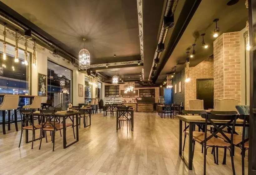 Corner Hotel Tashkent