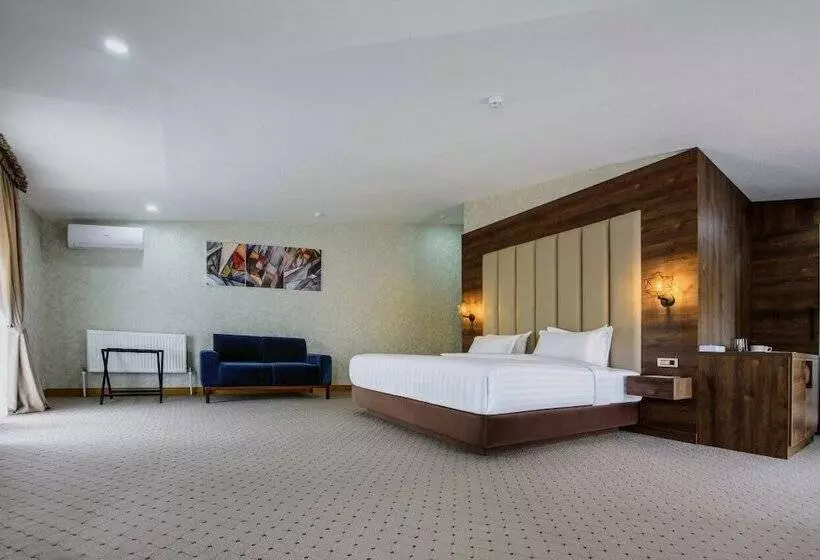 Corner Hotel Tashkent