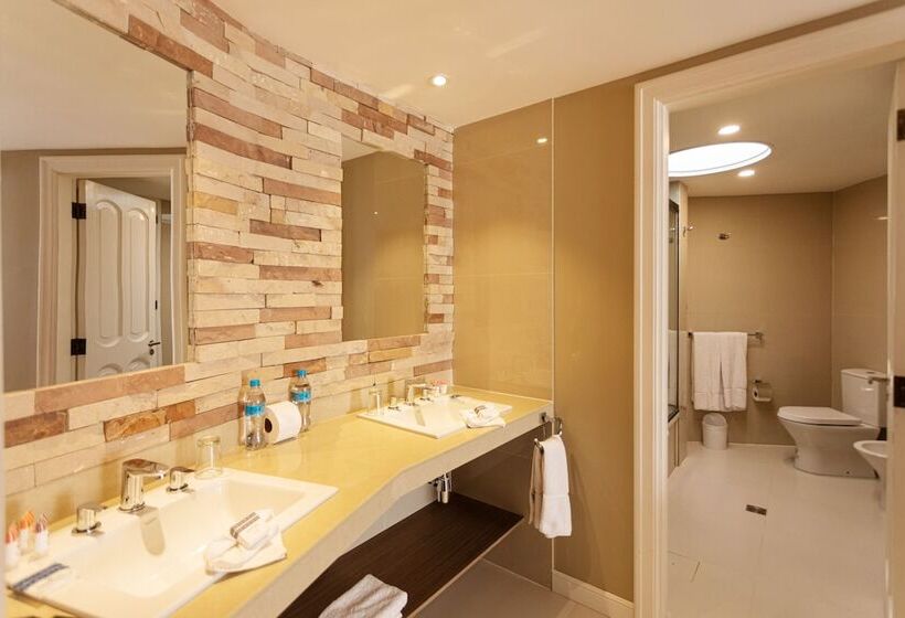 هتل Boutique Rosario Sur