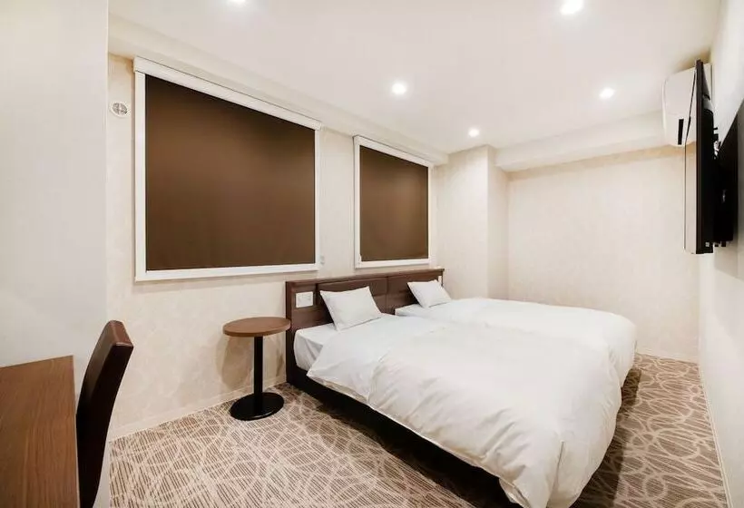 هتل Front Inn Fukuoka Airport