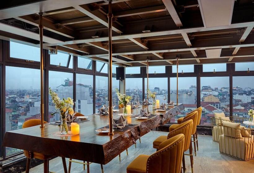 هتل Peridot Grand Luxury Boutique