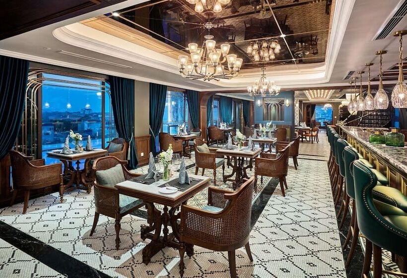 هتل Peridot Grand Luxury Boutique