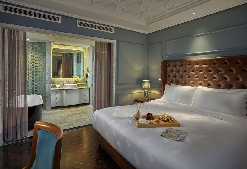 هتل Peridot Grand Luxury Boutique