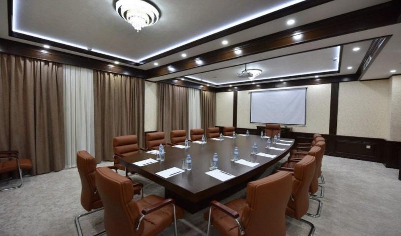 هتل Qushbegi Plaza