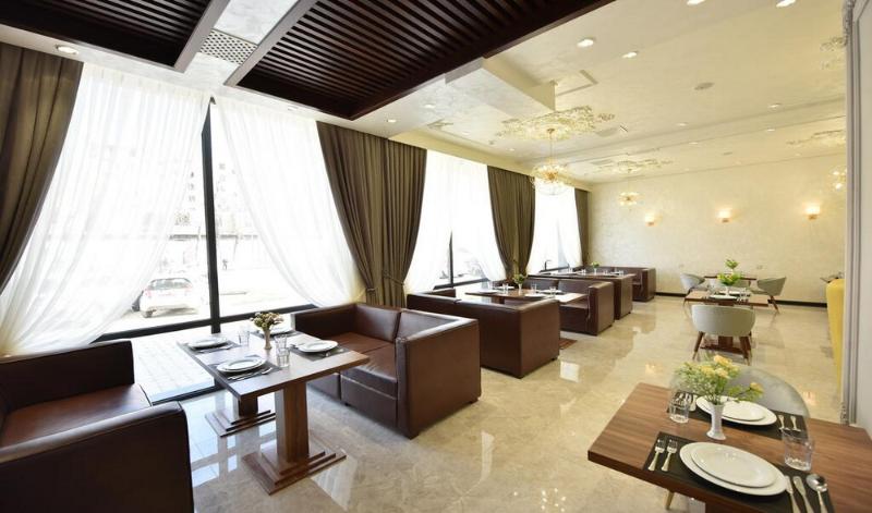 هتل Qushbegi Plaza