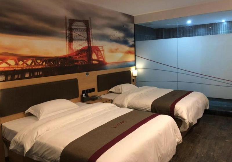 Thank Inn Chain Hotel Fujian Putian Xianyou County Lizhong Pedestrian Street