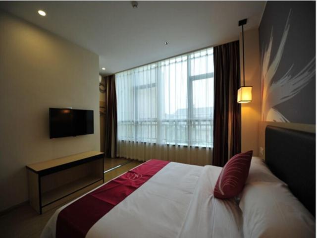 בית מלון כפרי Thank Inn Chain  Jiangsu Yangzhou Slender West Lake Hongfu Road