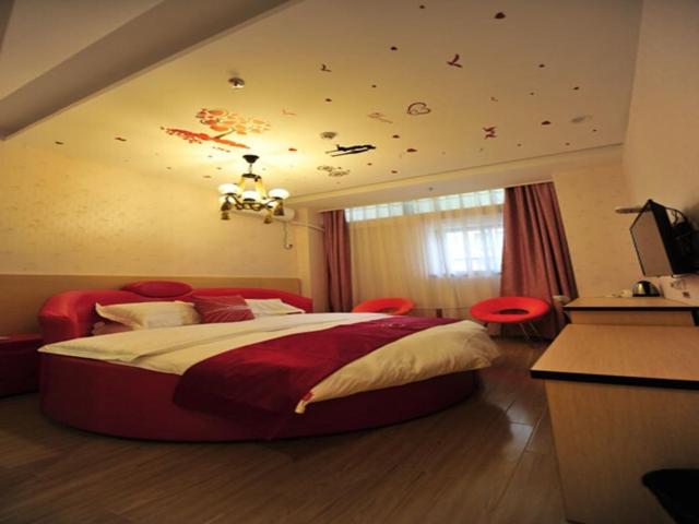 בית מלון כפרי Thank Inn Chain  Jiangsu Yangzhou Slender West Lake Hongfu Road