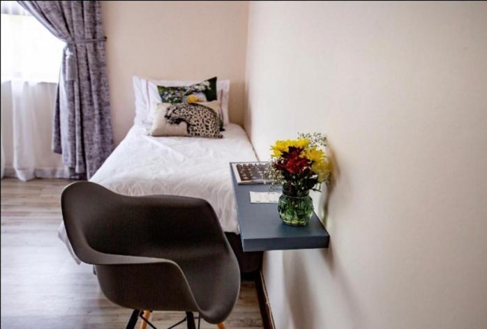 Пансион Bougainvilla Guest House