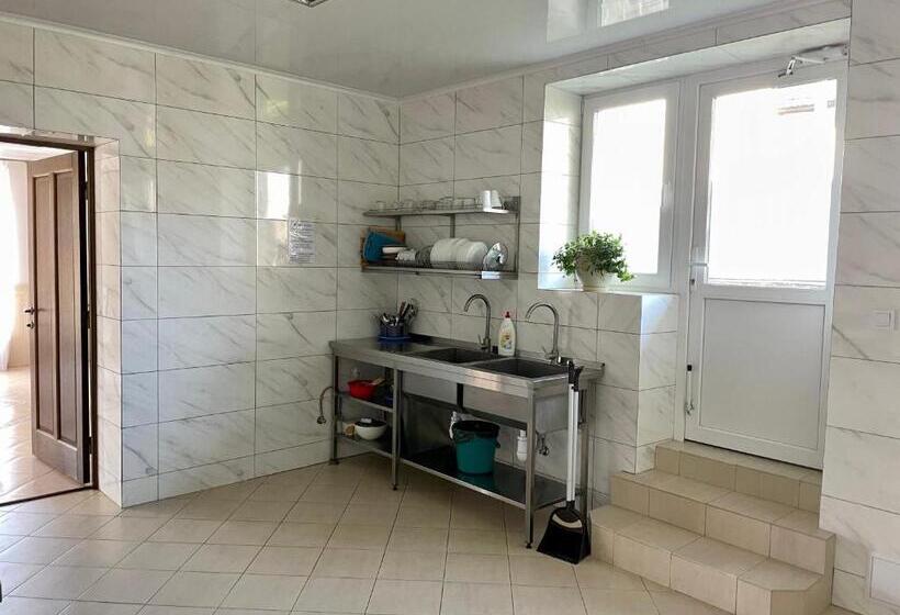 Общежитие вілла Milaro