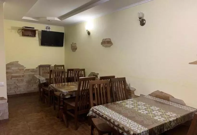 ユースホステル вілла Milaro