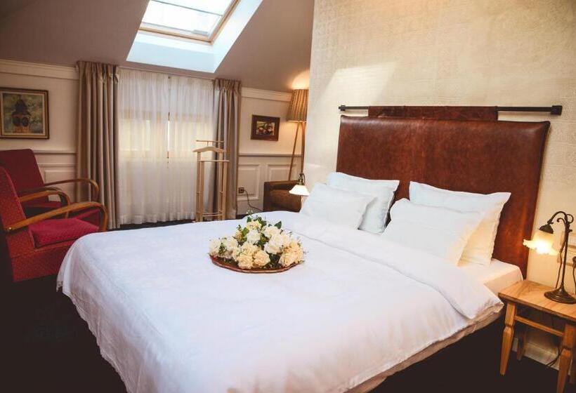 تختخواب و صبحانه Boutique Macchiato House