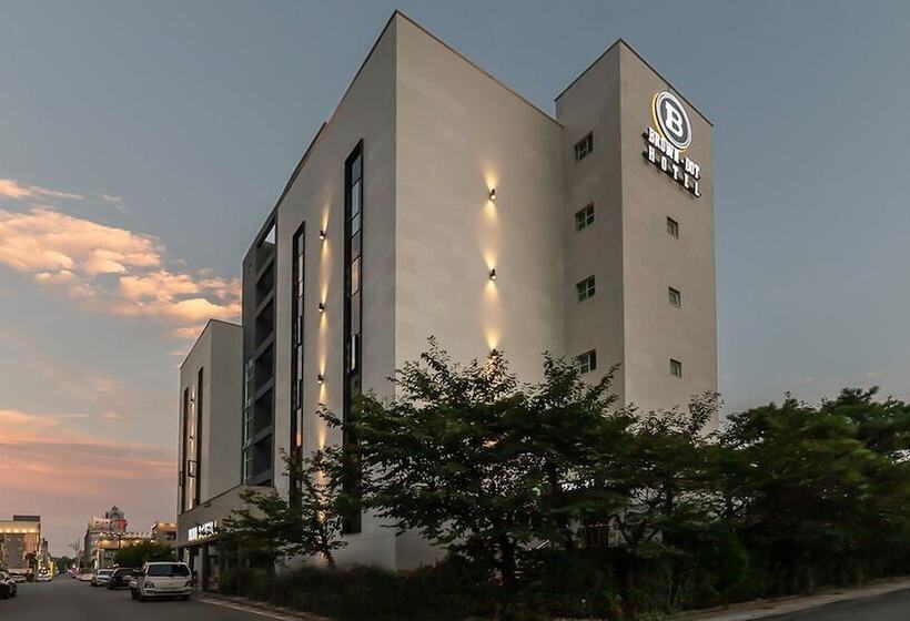 Brown Dot Hotel Dongchon Amusement Park