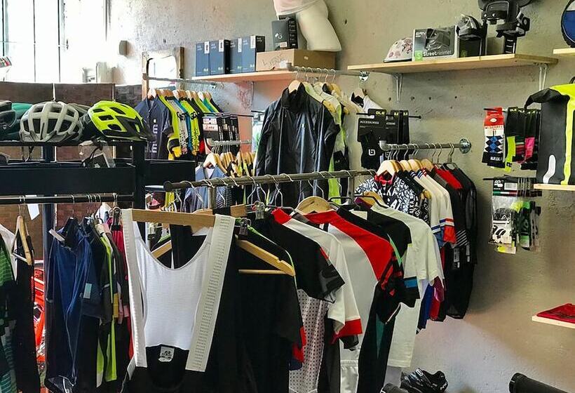 בית מלון כפרי Ennesima Osteria Con Alloggio  Bike