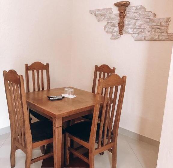 בית מלון כפרי Kontinent