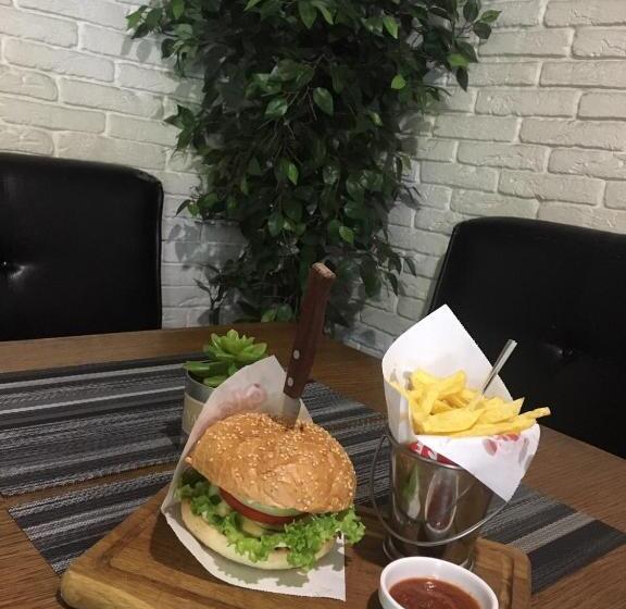 בית מלון כפרי Kontinent