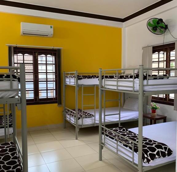 Cheerful Hoi An Hostel
