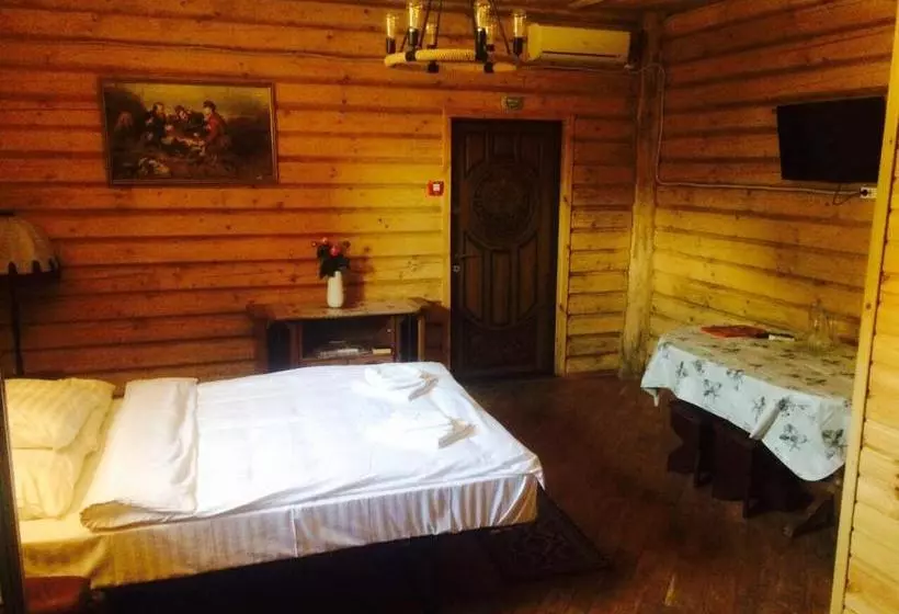 Hostellux