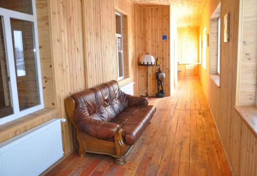 Hostellux