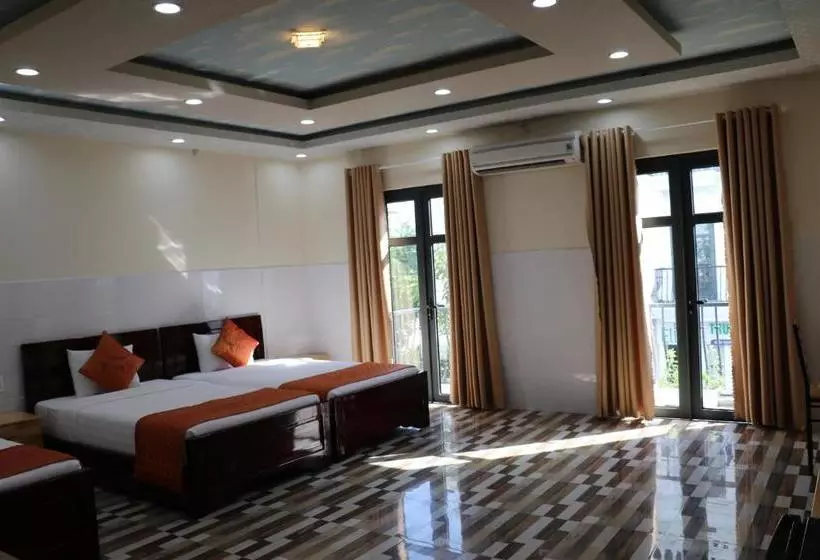 هتل Hồng Hạc