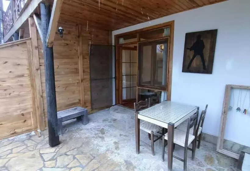 Hotelli Lycia Nature House