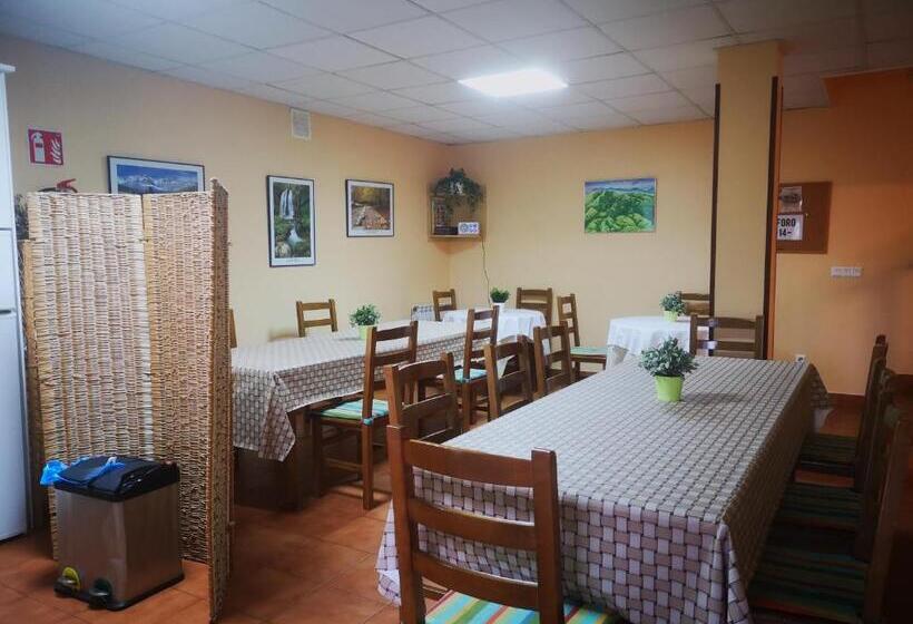 فندق Olaskoaga Goikoa