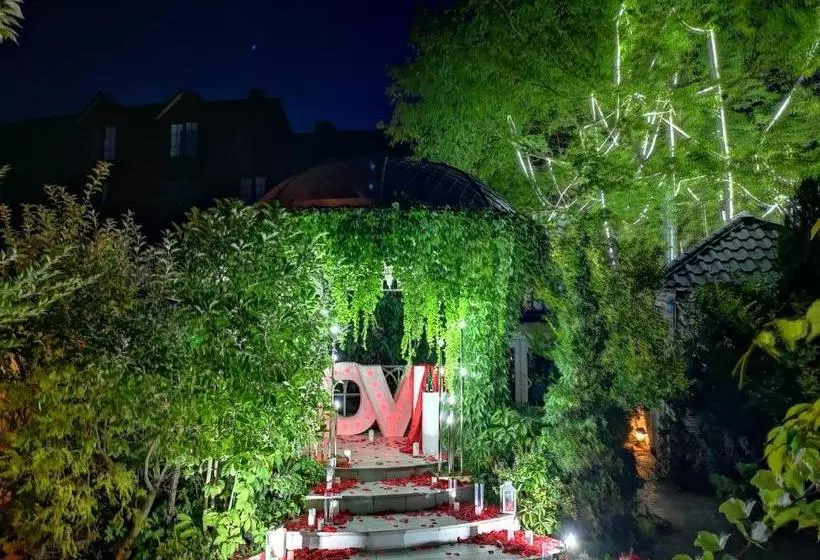 Hotelli Rgk Baron Gartenberg