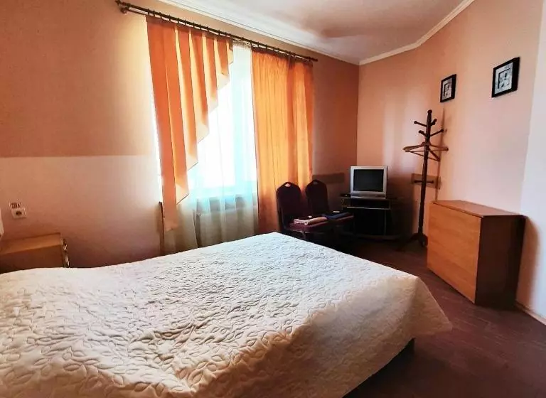 مُتل Seven Stars