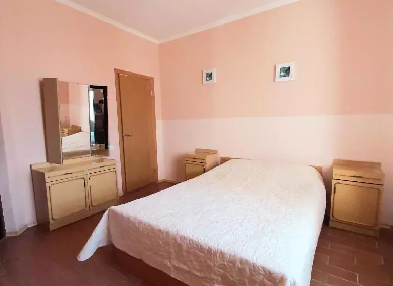 مُتل Seven Stars