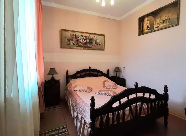 مُتل Seven Stars