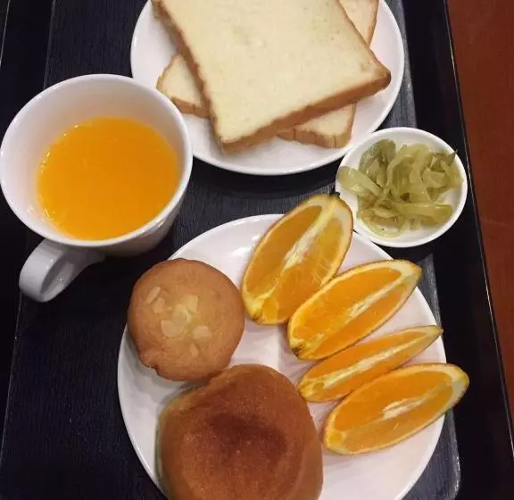 ペンション All Seasons Lodge