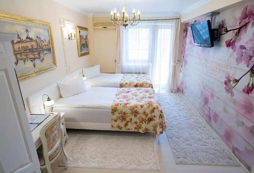 پانسیون Villa Alice