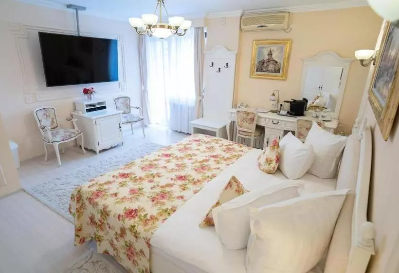 پانسیون Villa Alice