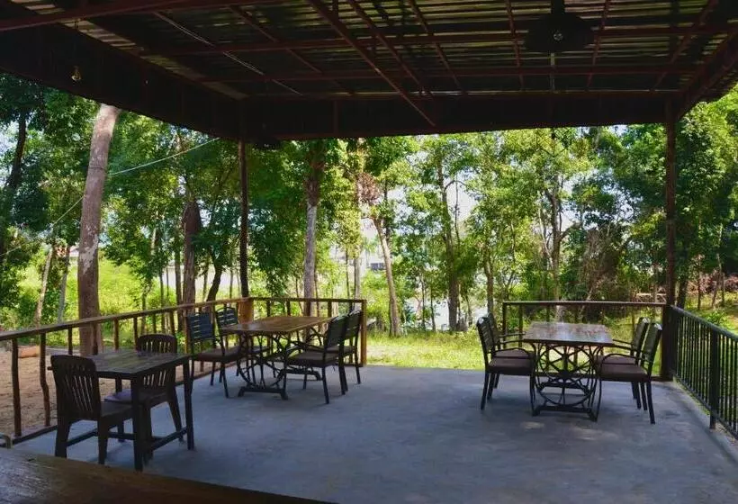 ペンション Koh Rong Lagoon