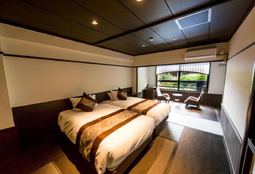 Ryokan Livemax Resort Aki Miyajima