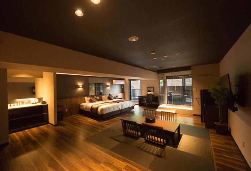 Ryokan Livemax Resort Aki Miyajima