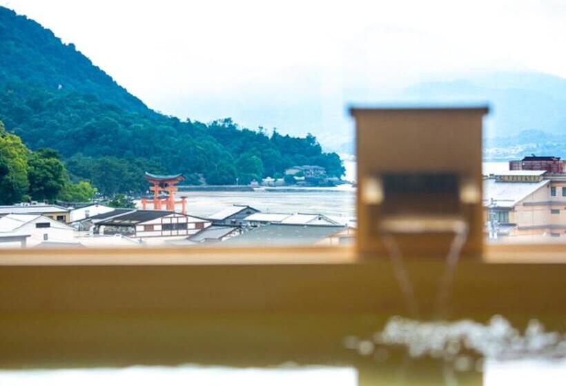 Ryokan Livemax Resort Aki Miyajima