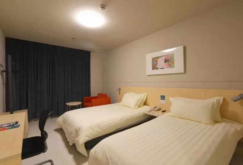 Hotelli Jinjiang Inn Suzhou Railway Station North Square