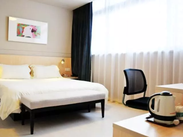 Hotelli Jinjiang Inn Suzhou Railway Station North Square