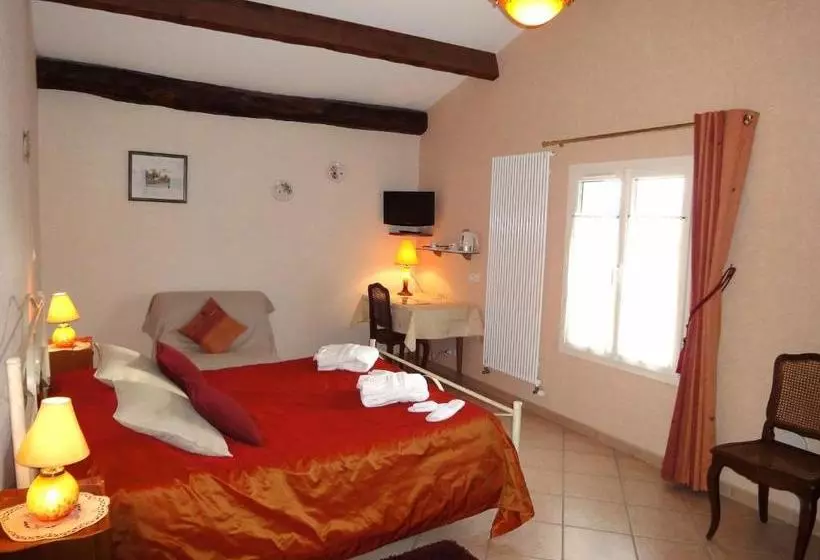 Aamiaismajoitus (B&B) Au Logis Du Marais Sauvage