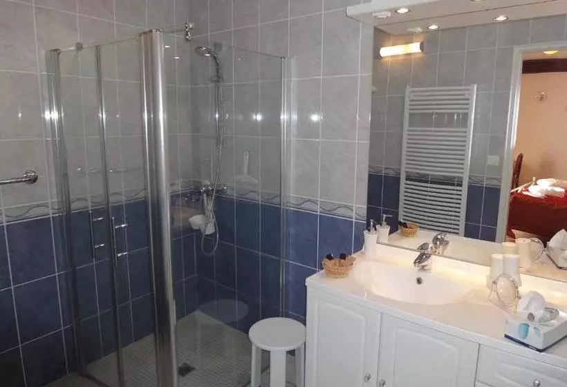 Aamiaismajoitus (B&B) Au Logis Du Marais Sauvage