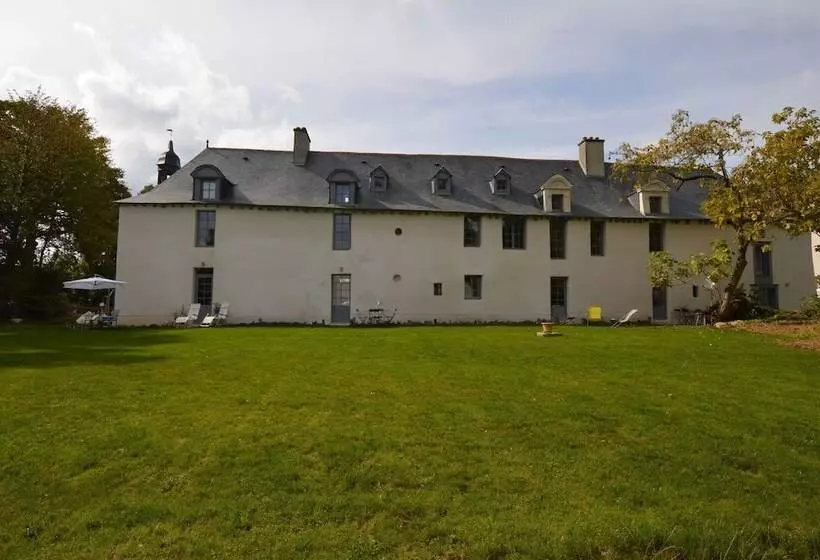 Aamiaismajoitus (B&B) Chateau Des Fontenelles