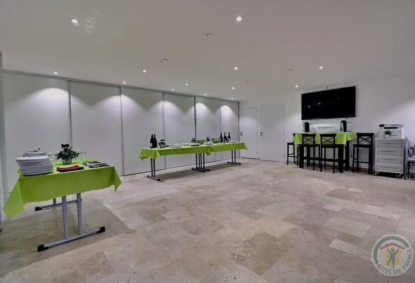 مبيت وإفطار Chateau Des Fontenelles