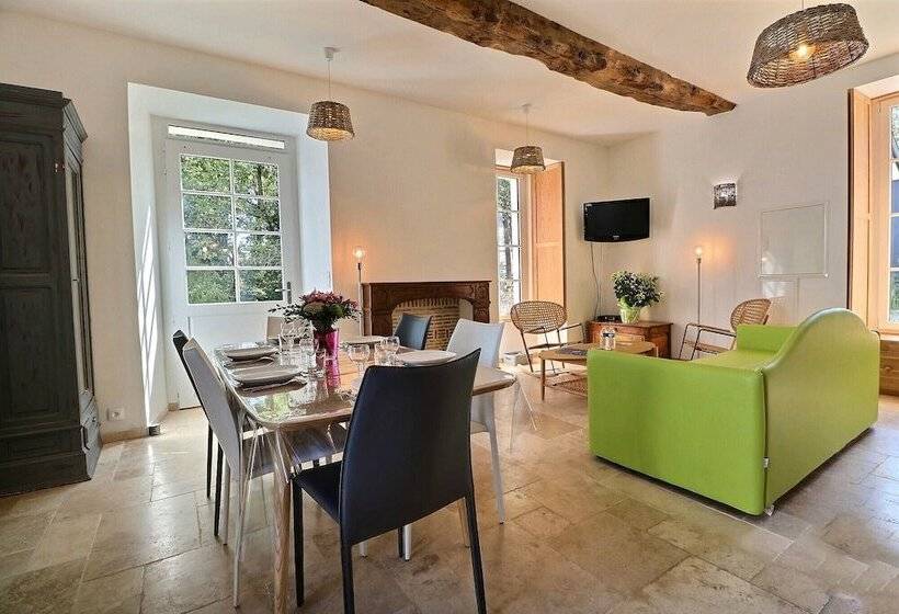 مبيت وإفطار Chateau Des Fontenelles