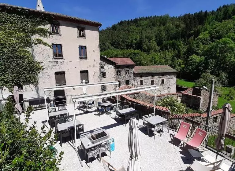 ペンション Auberge Du Doulon