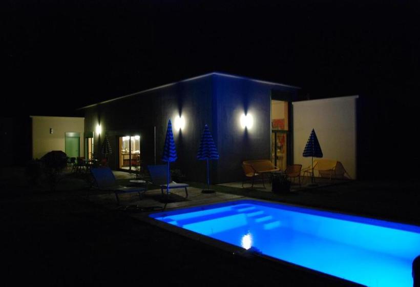 ベッドアンドブレックファースト Le Clos De L'oiselon